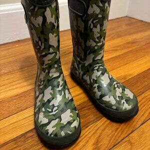 Bogs Boys Rain Boots Size 2